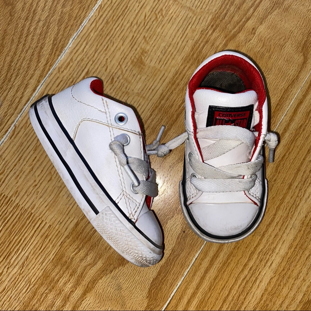 COPY - Converse All Star white leather toddler shoes sz 5